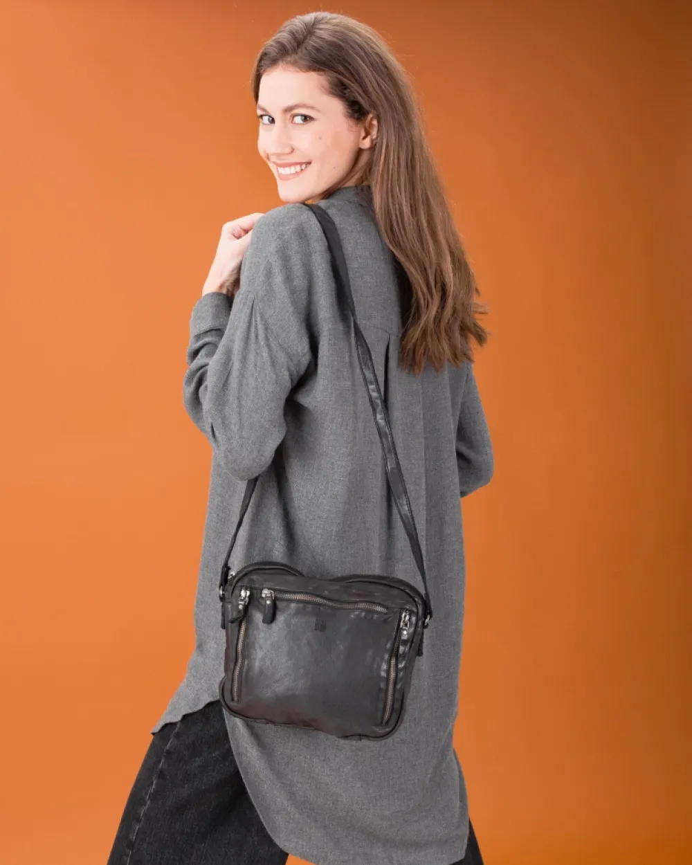 Best BIBA Leather Cross Bag Greenville Black